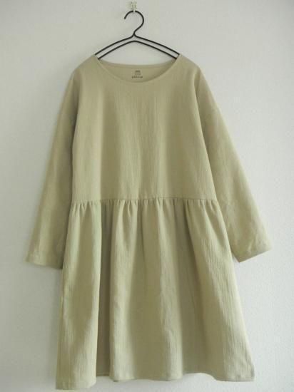 長袖ギャザーワンピース ベージュ - おうち服と布雑貨の店