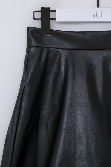 skirt style culottes(eco leather) - akiki
