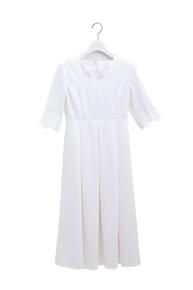 scallop scallop dress/white  </a> <span class=