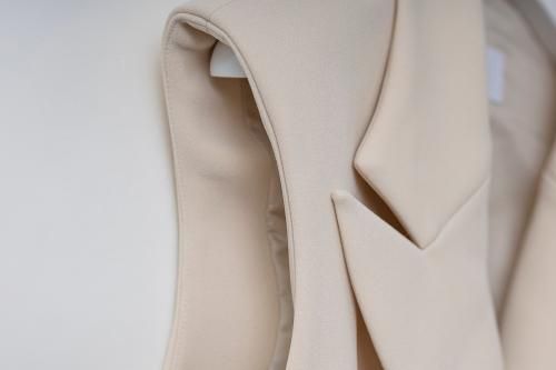 sleeveless jacket dress/black - akiki
