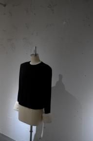 pre ordershoulder volume top with ecofur/ecru  </a> <span class=