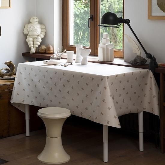 ロラ テーブルクロス 切り売り PUSSYCATS（猫ちゃん）ベージュ - 輸入