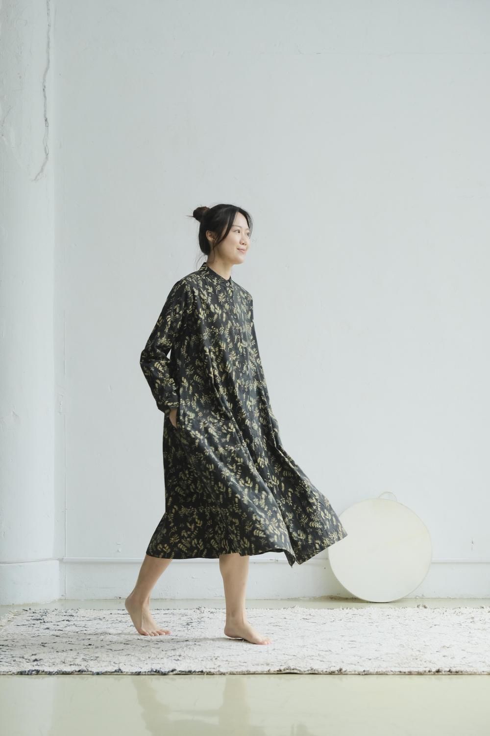 ĥԡ  bloom blue B048